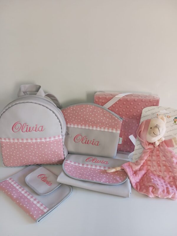 Pack guardería personalizado rosa estrellas – Mochila, cambiador, neceser, funda cartilla y doudou