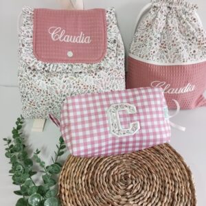Pack vuelta al cole personalizado floral – Mochila, bolsa merienda y neceser